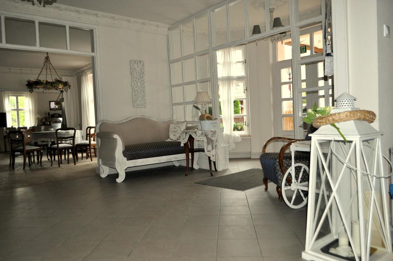 Dworek Wymyslowo Tuchola Extérieur photo
