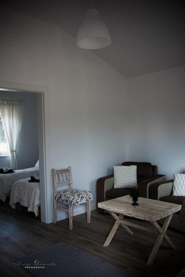 Dworek Wymyslowo Tuchola Extérieur photo